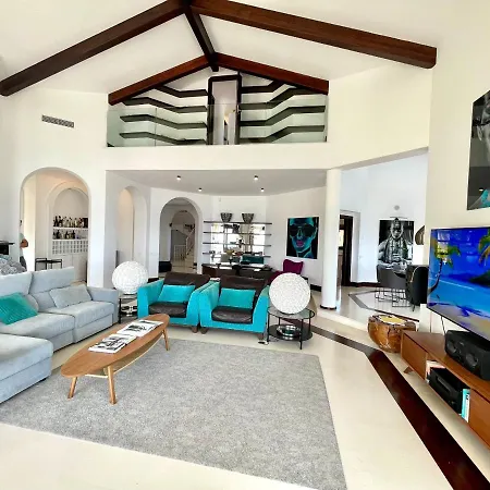 Luxury Sea View In Willa