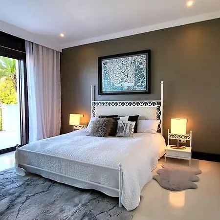Luxury Sea View In Villa Marbella