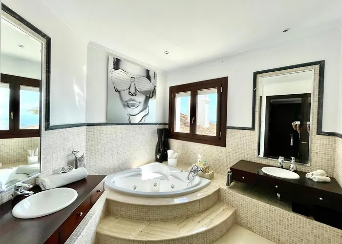Luxury Sea View In ヴィラ マルベーリャ
