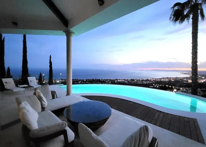 Luxury Sea View In ヴィラ