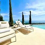 Vila Luxury Sea View In